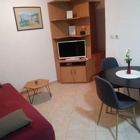 Vukic Apartment *